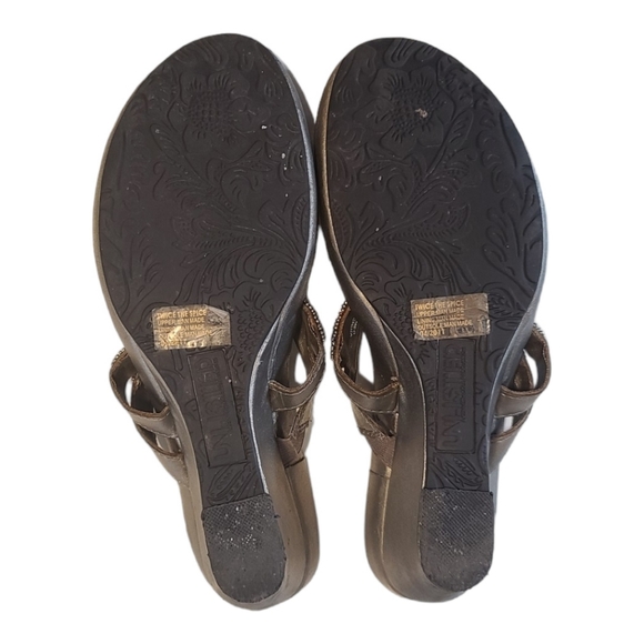 Unlisted Studded Silver Sandals Size 8 - Picture 7 of 8